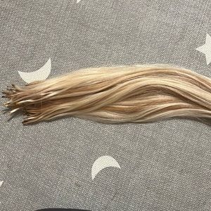 Brown and blonde 22 inch i tips